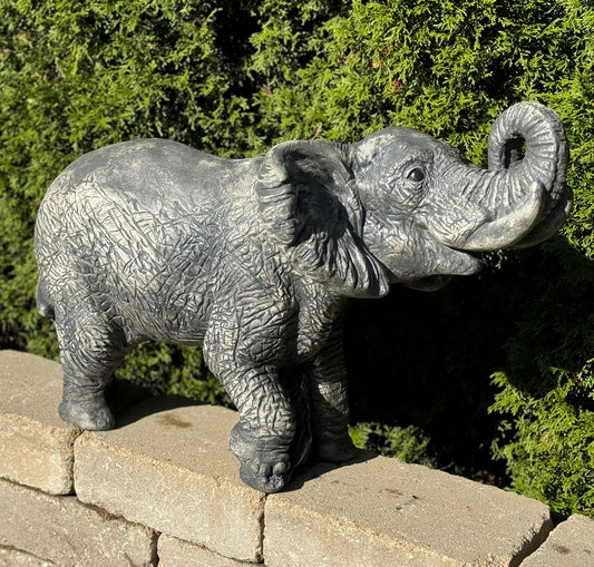 Henri's Ellie the Elephant (Plumbed) 2027