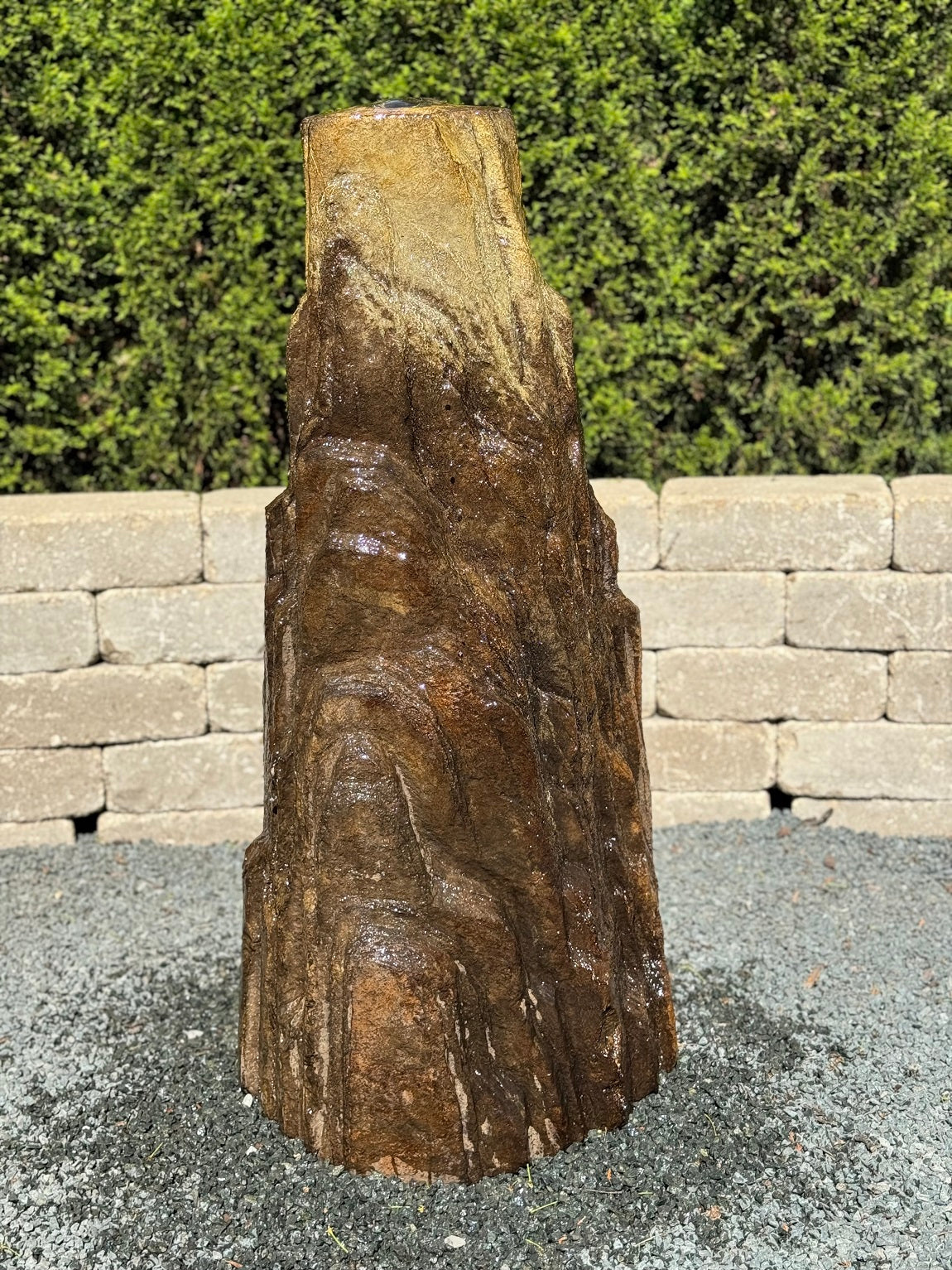 Henri's Apex Rock 2027